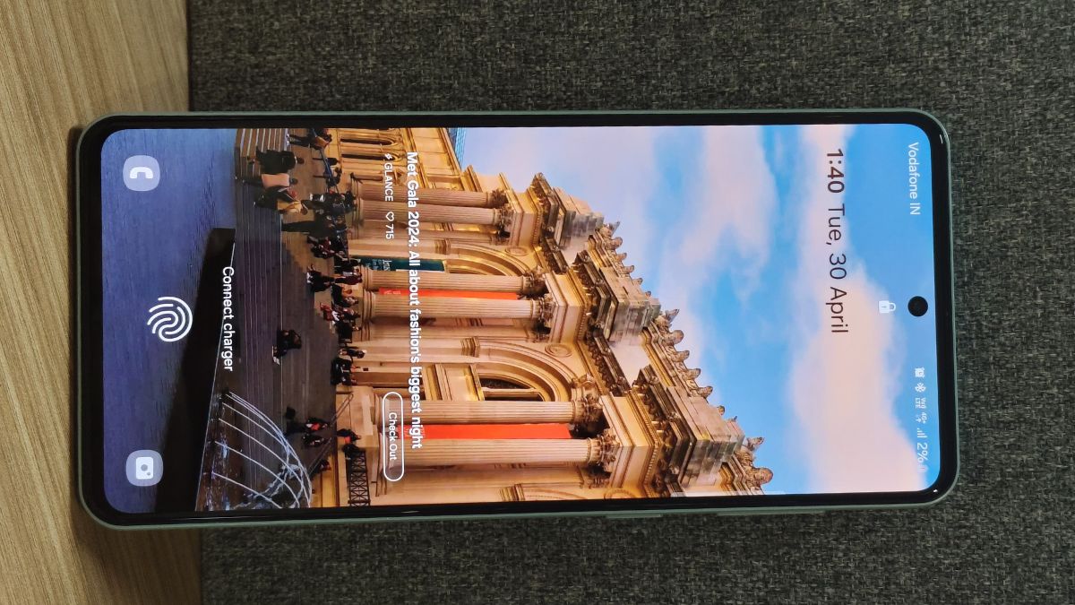 Samsung Galaxy M55 5G boasts a 6.7-inch Super AMOLED Plus display. Samsung Galaxy M55 5G review