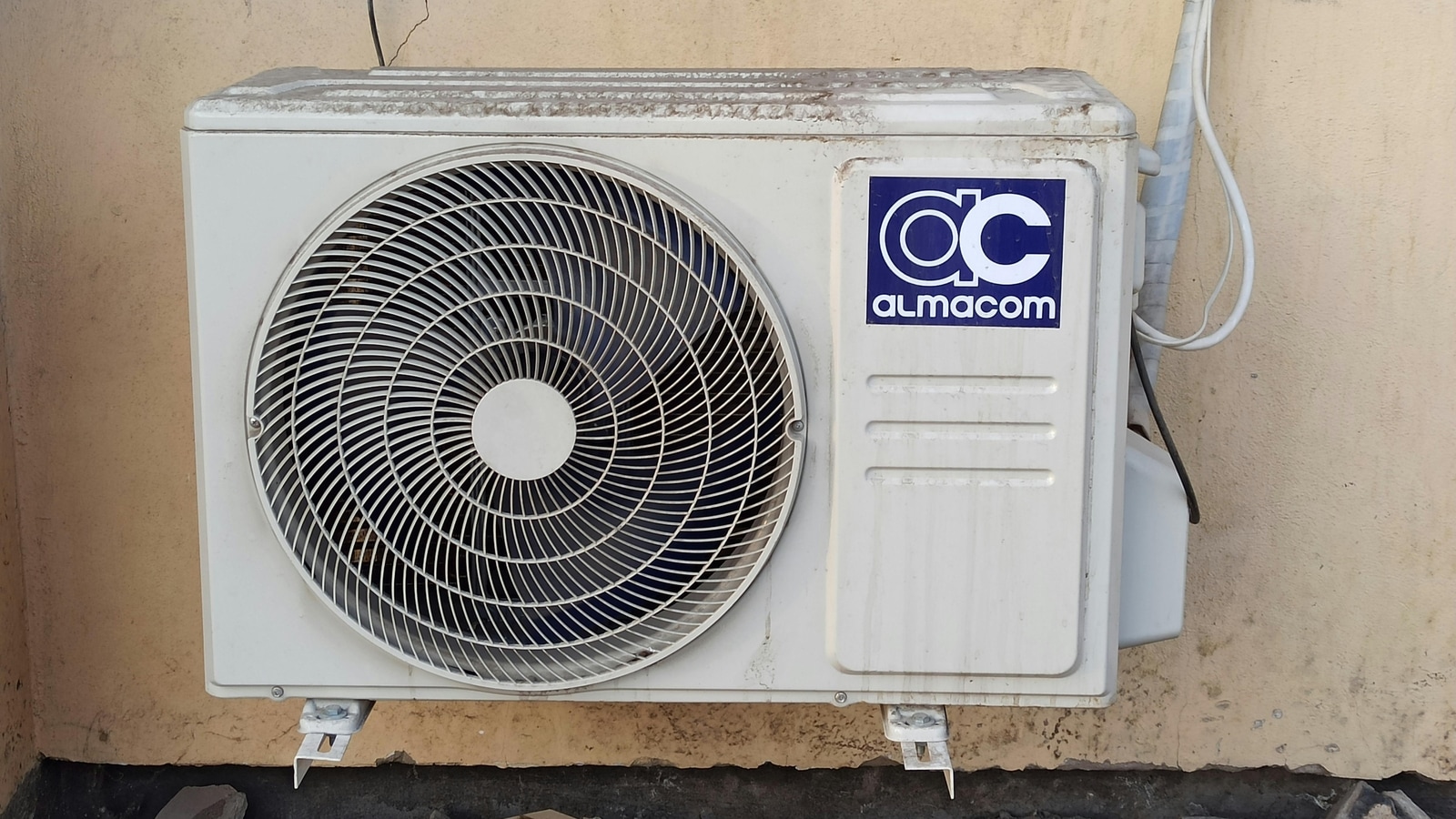 Top 5 air conditioners to beat summers in India- Check out models from Samsung, Whirlpool and more