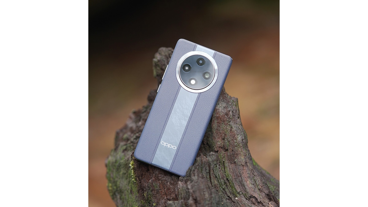 The 8MP Selfie Camera with AI Portrait Retouching offers mind-blowing clarity.