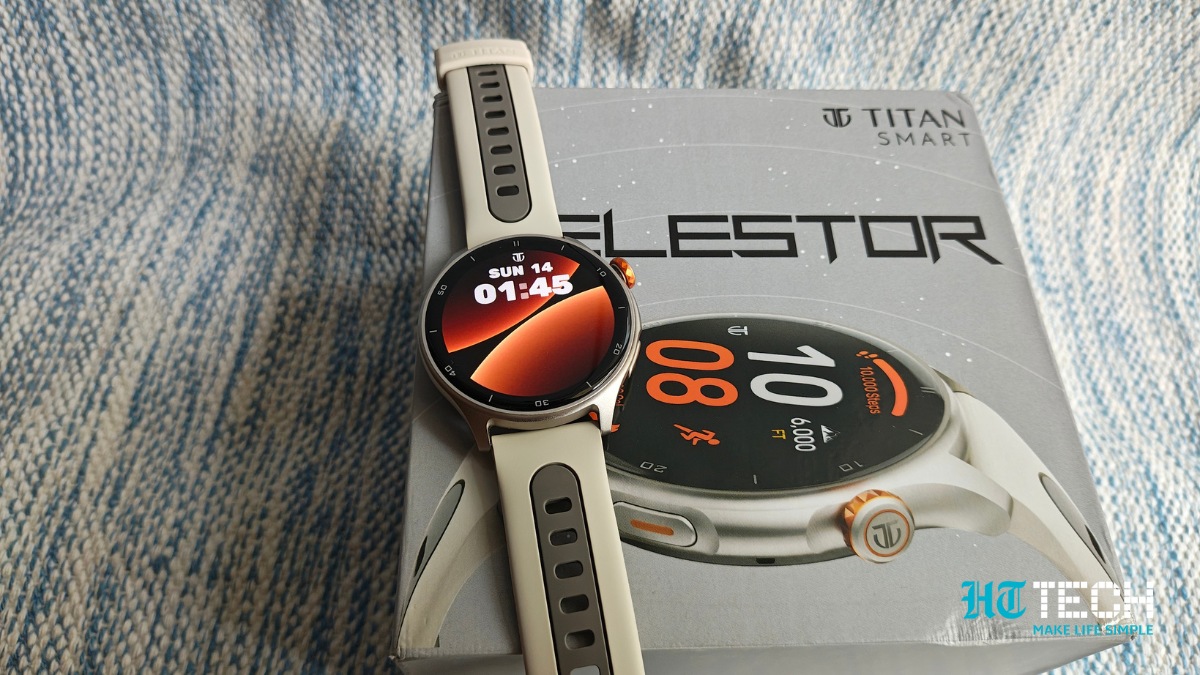 Titan Celestor offers up to 7 days of battery life. Titan Celestor