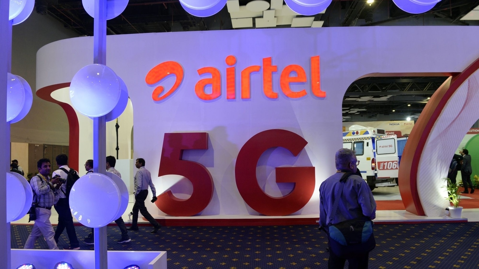 Airtel introduces new 5G data booster packs with unlimited 5G data for its customers. Airtel 5G data booster plans launched with unlimited data and flexible pricing- Details