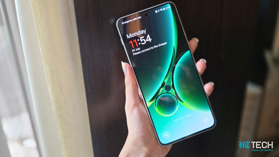 The OnePlus Nord 4 features a 6.74-inch AMOLED ProXDR display.