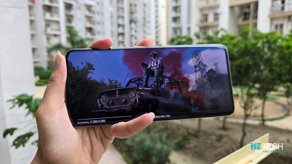 The Realme 13 Pro 5G is powered by Snapdragon 7s Gen 2 5G chipset,
