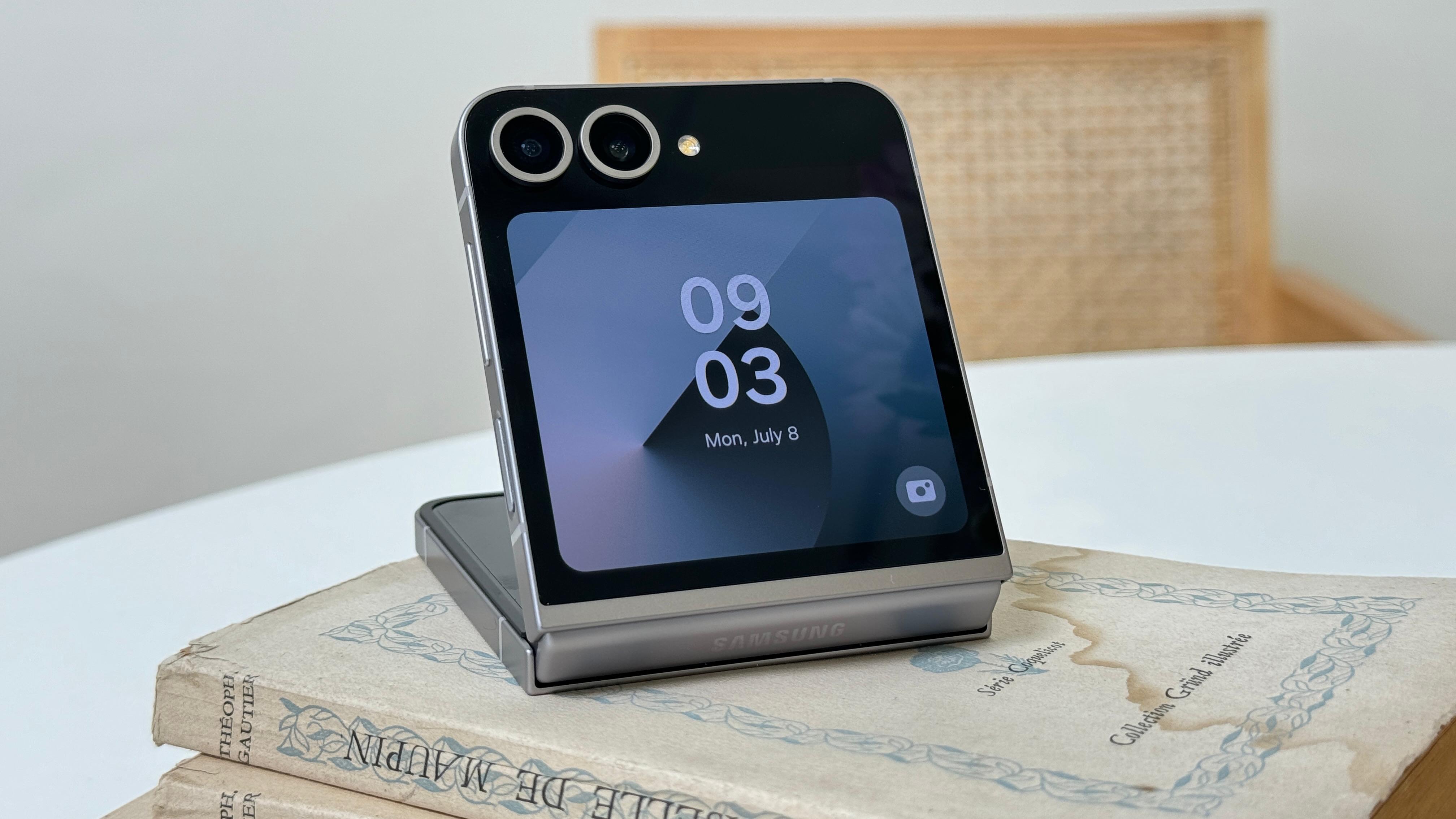 The Samsung Galaxy Z Flip 6 comes with IP48 water resistance. Samsung Galaxy Z Flip 6 review