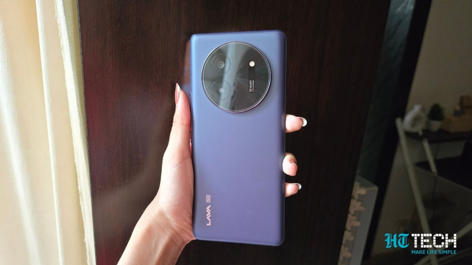 Lava Blaze X offers a decent battery life with 33W fast wired charging support.