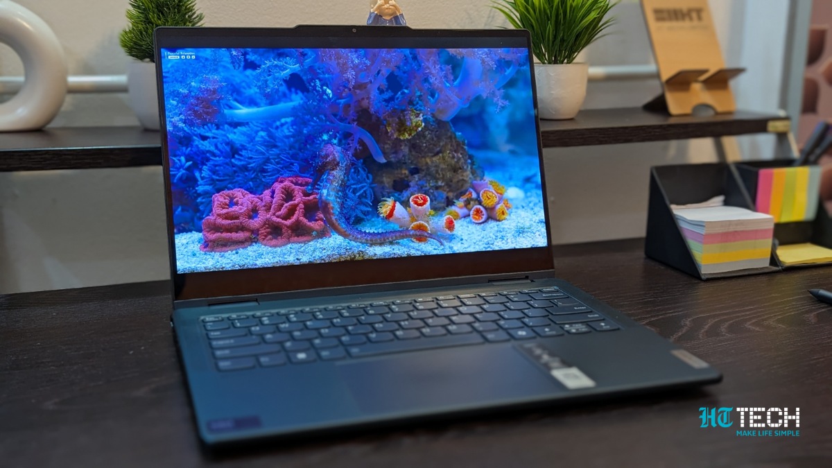 Lenovo Yoga 7i 2-in-1 laptop is powered by Samsung OLED technology Lenovo Yoga 7i 2-in-1 laptop