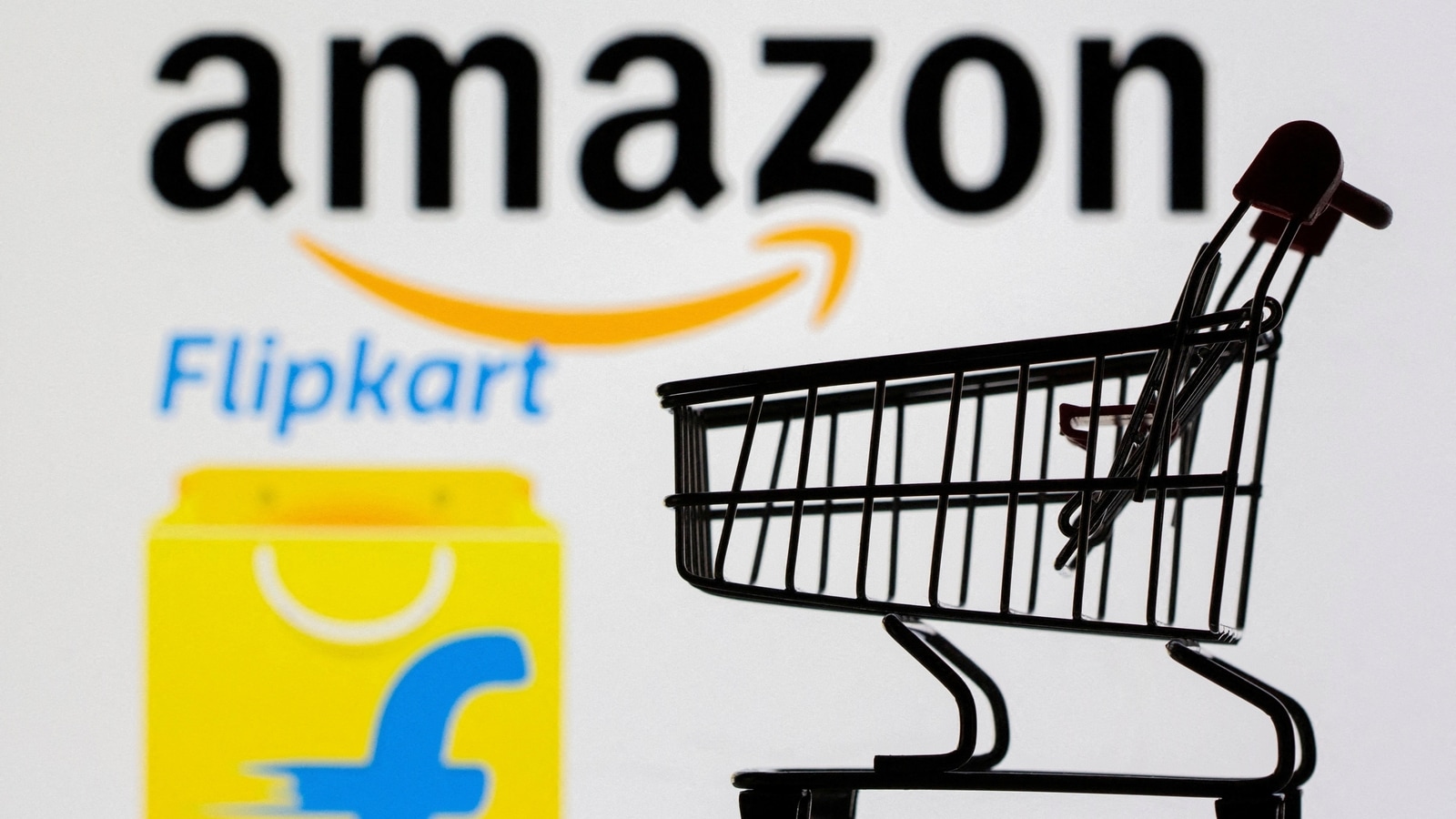 Amazon and Flipkart may Face scrutiny over alleged seller favouritism ahead of big festive sales