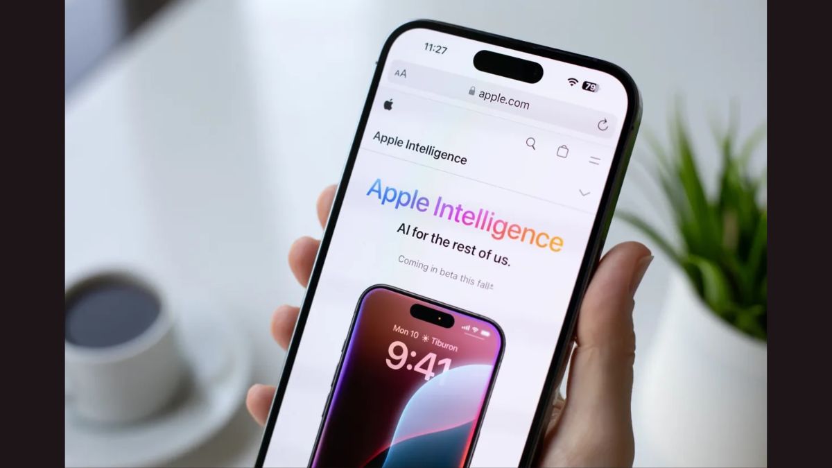 Integration of Apple Intelligence: iPhone SE 4 may feature the A18 chip and 8GB of RAM, enabling support for Apple Intelligence. This initiative aims to introduce advanced features like Writing Tools, Photos Clean Up, and enhanced Siri capabilities to a wider audience, including budget-conscious users. iPhone SE 4