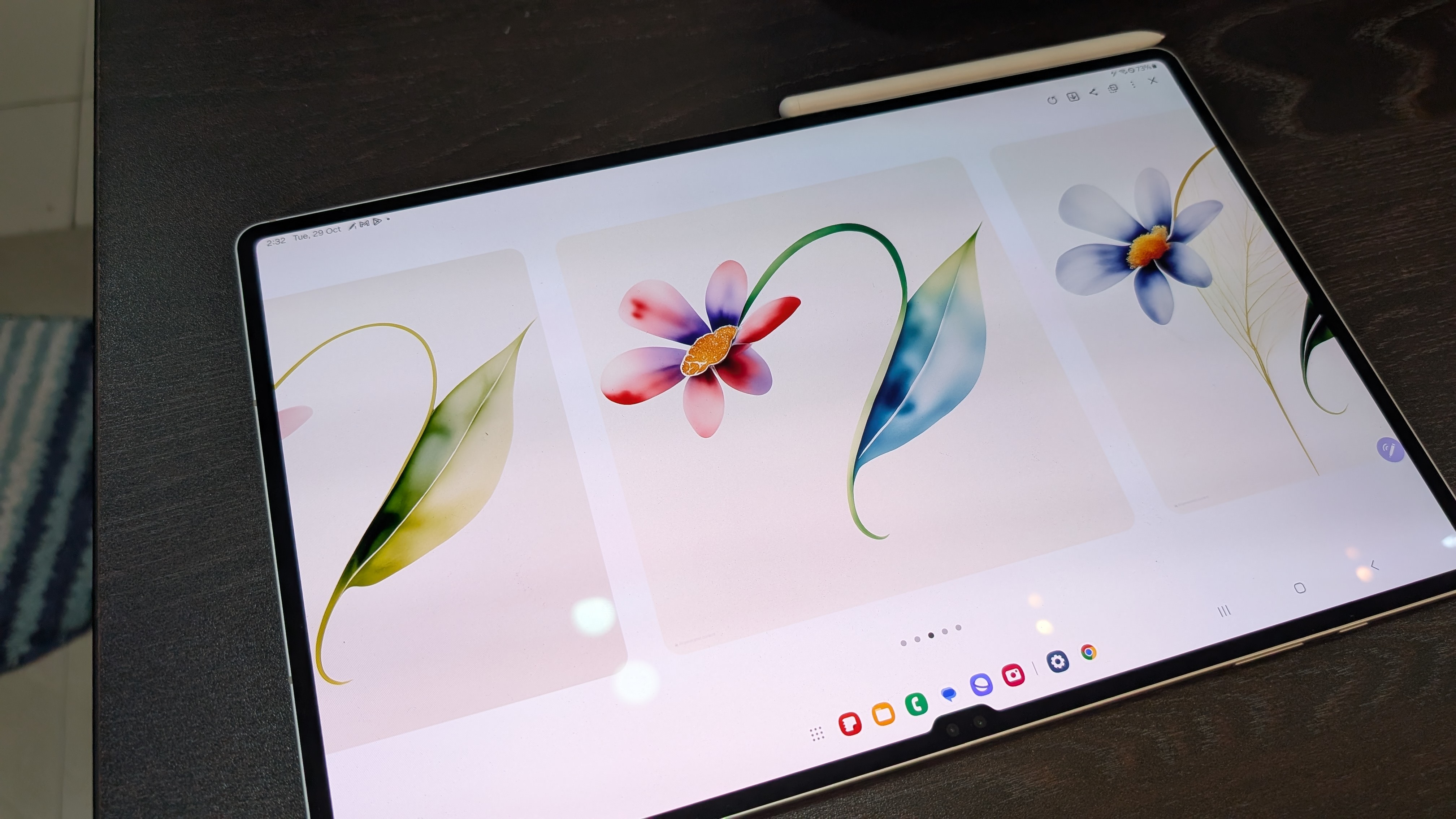 The tablet comes with several advanced Galaxy AI features, such as Sketch to image, Note Assists, and more Galaxy AI