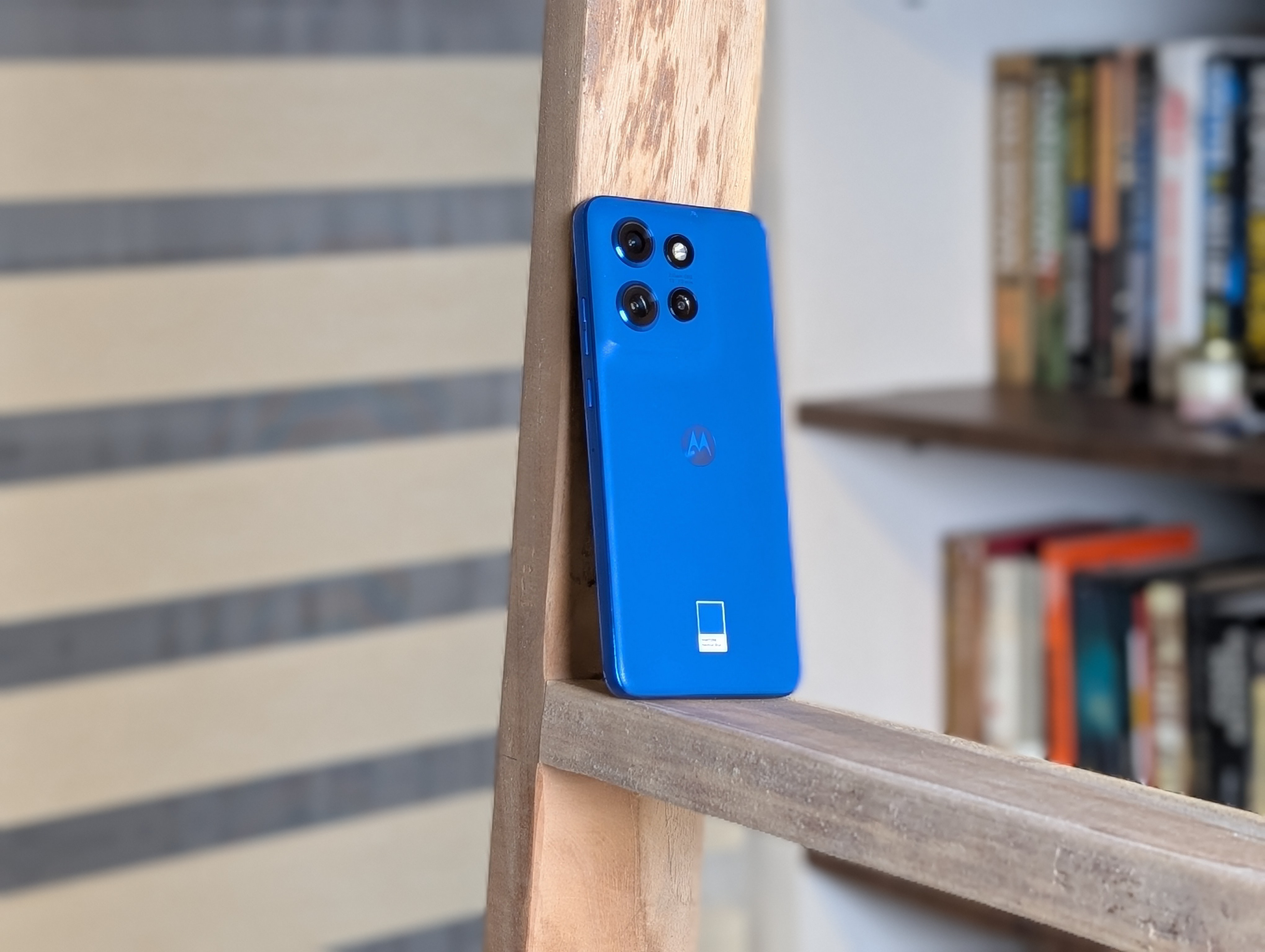 The vegan leather finish can start to feel a little greasy after a while. Motorola Edge 50 Neo review: The best Android experience under <span class='webrupee'>₹</span>30,000?