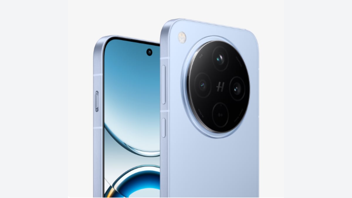 Oppo Find X8 series: The flagship Oppo series is expected to include two smartphones the Oppo Find X8 and the Oppo Find X8 Pro. The smartphones are expected to feature a 6.59-inch and 6.78-inch LTPO OLED display. Both devices will likely be powered by MediaTek's Dimensity 9400 chipset. The Oppo Finf X8 series has collaborated with Hasselblad to integrate high-quality lenses for flagship image quality. Oppo Find X8, Find X8 Pro