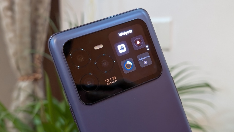 Lava Agni 3 comes with a dual display setup that includes a 1.74-inch mini AMOLED display on a rare panel.