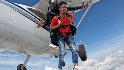 Skydiving Festival at Ujjain is organised by Sky-high India and a specially modified Cessna 182P aircraft capable of carrying six people will be used. 