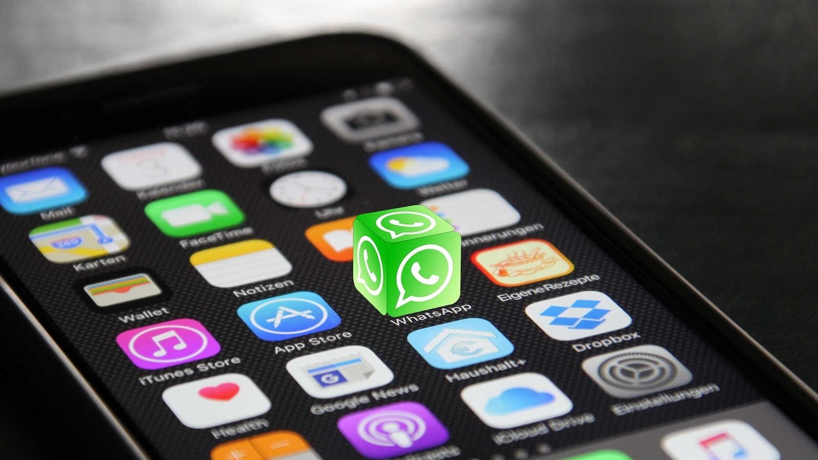 Know five simple ways to send WhatsApp messages without saving a contact number on your phone. How to send WhatsApp messages without saving a contact