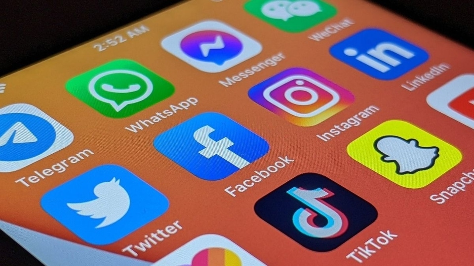 Facebook, WhatsApp, Instagram Outage What may be the reason for these