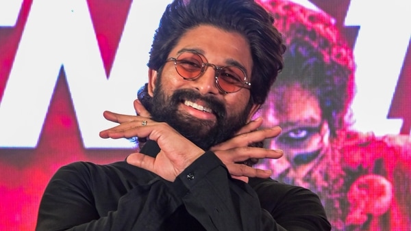 https://www.mobilemasala.com/film-gossip/Pushpa-2-Actor-Allu-Arjun-in-Hot-Water-After-Arrest-Linked-to-Theatre-Stampede-i325949