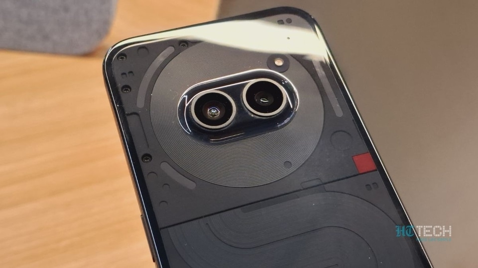 Nothing did not launch a flagship in 2024. Nothing Phone 2a
