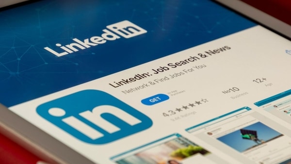 AI Job Match by LinkedIn: Streamlining the Path to Employment for Job Seekers