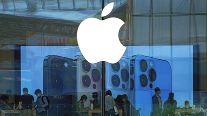 Apple cancels Mac-connected augmented reality glasses project