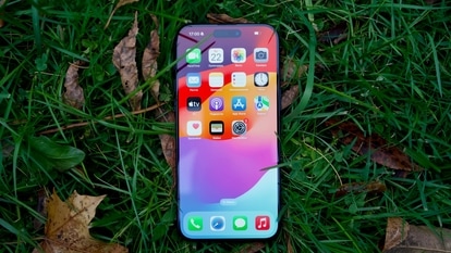 iOS 18.4 beta 
