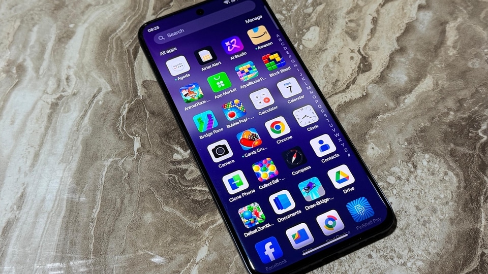 Apps launch swiftly, multitasking is fluid, and navigating through Oppo’s ColourOS feels snappy and intuitive.