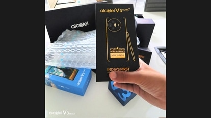 Alcatel V3 Ultra mobile phone