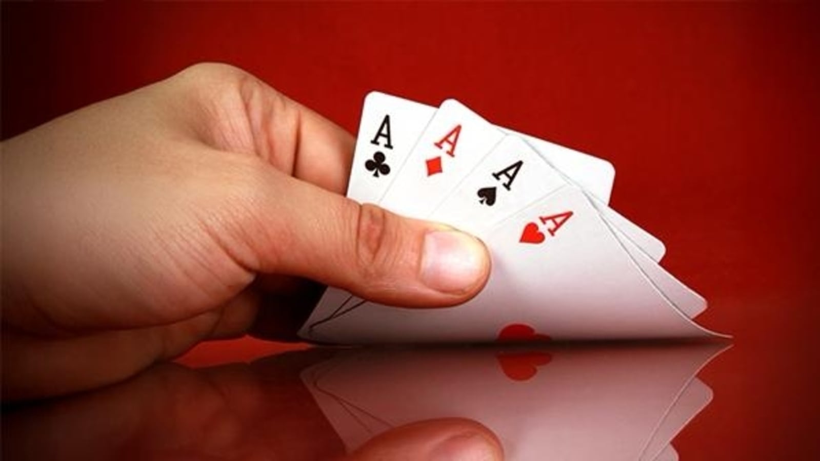 Win Mega Prizes in Entertaining Online Card Games Win Mega Prizes in Entertaining Online Card Games