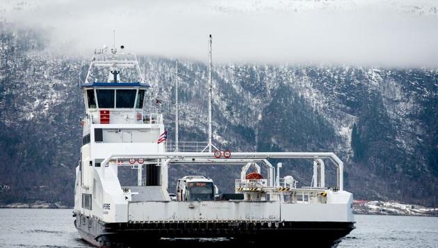 The first zero-emissions ferry, called the MF Ampere, started sailing between the villages of Oppedal and Lavik along the Sognefjord in 2015.