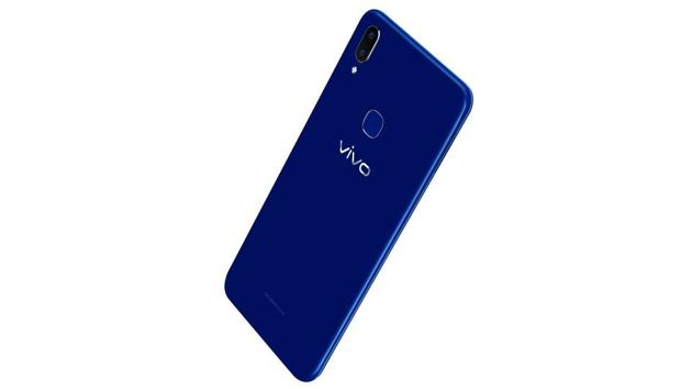 Vivo V9 saphire blue colour variant is available for  <span class='webrupee'>₹</span>22,990.