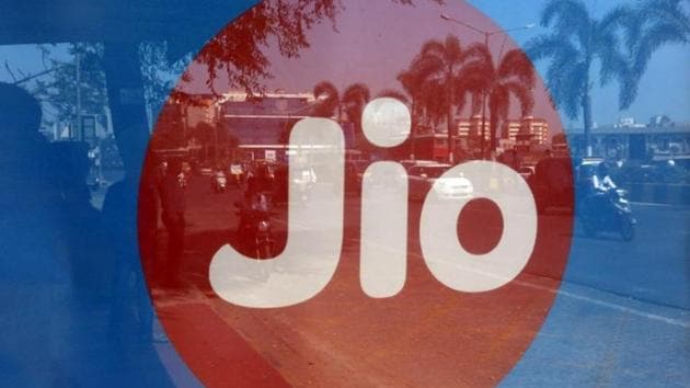 Both Jio and Idea have continued to maintain their leadership in their respective segment since last several months.