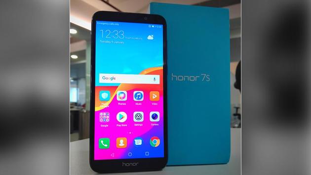 Honor 7S features a 5.45-inch HD display with 18:9 aspect ratio.