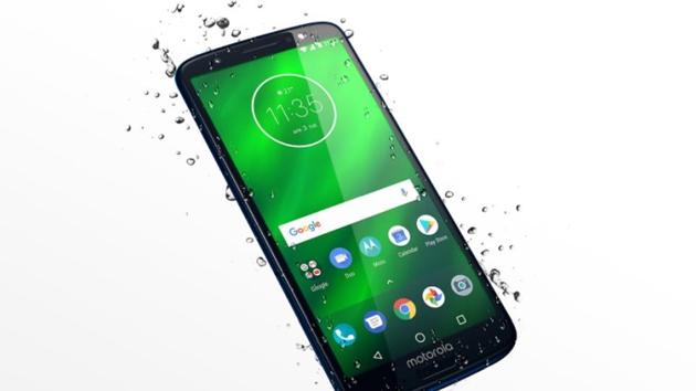Moto G6 Plus comes with a 5.9-inch display with full HD+ resolution.