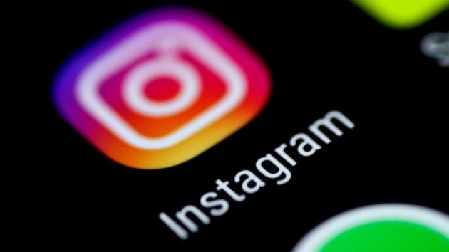 Instagram said on Thursday it was aware of an issue that’s making bars appear over photos, as some users of the social network wondered if garbled images were just an attempt at artistic expression.
