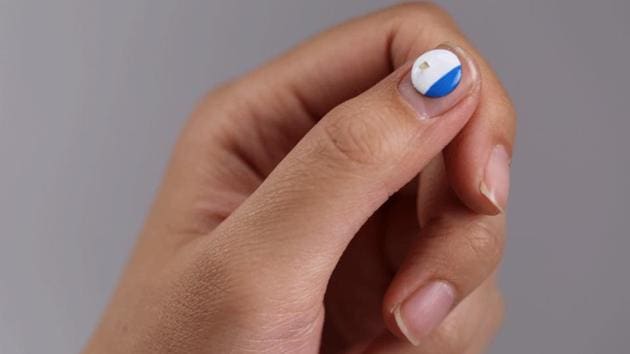 This wearable device can measure exposure to light across multiple wavelengths.