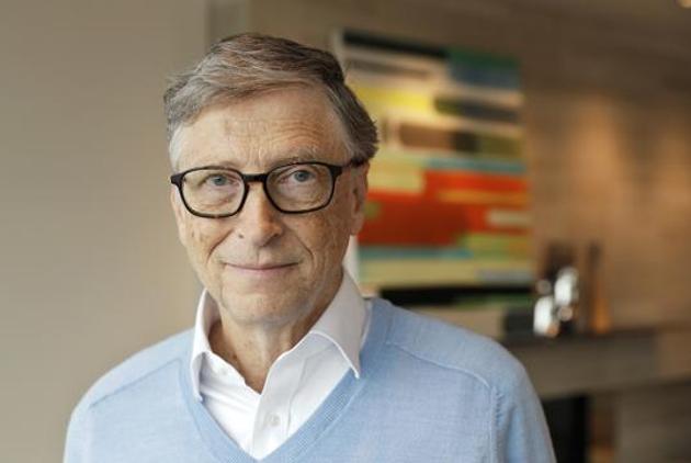 Bill Gates might be the co-founder of Microsoft, might be one of the world’s leading philanthropists, he might even have a liquid hydrogen-powered superyacht but Tesla CEO Elon Musk still finds him underwhelming. All thanks to Gates choosing a Porsche over a Tesla.
