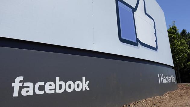 Facebook discontinues another drone project.