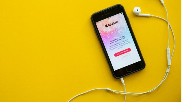 Apple Music is now available at a monthly plan of  <span class='webrupee'>₹</span>99.