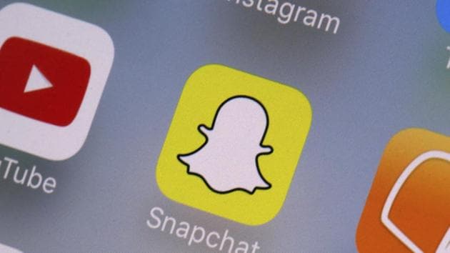 Snapchat is joining the online-games bandwagon with a new service that lets people play together on its mobile platform. The company says it wants to make it easier for friends to play together.