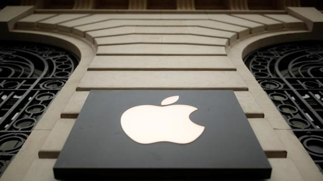 The logo of Apple company is seen outside an Apple store in Paris, France, April 10, 2019. REUTERS/Christian Hartmann
