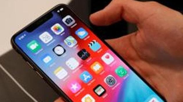 Apple is expected to launch its 5G phone by 2020.