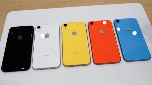 Apple iPhone XR is available with discounts on Amazon India.