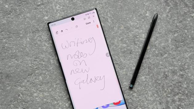Detail of a pen written note is seen on Samsung Galaxy Note 10 phone at a launch event at a Samsung Experience Store in London, Britain, August 5, 2019. Photograph taken on August 5, 2019. REUTERS/Toby Melville