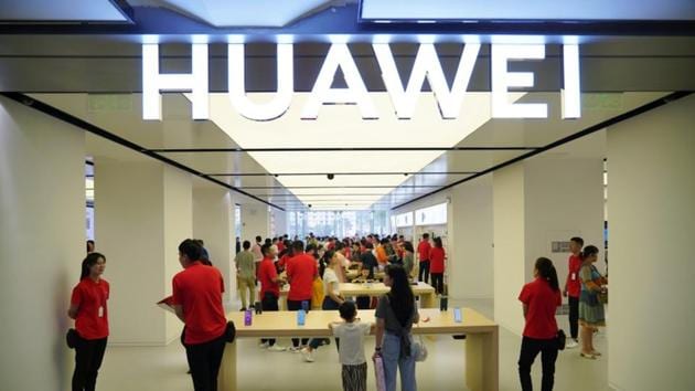 Huawei plans high-end phone launch under cloud of Google ban