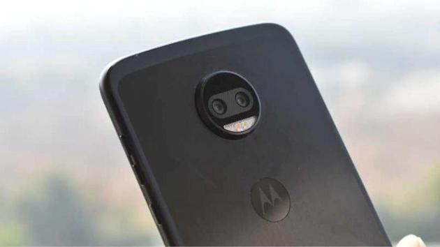 Motorola One Hyper with pop-up camera to launch soon.