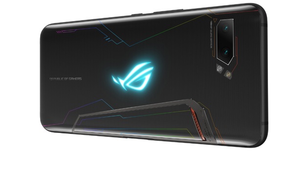 The ROG Phone II can be bought online from December 11 and ships with the Aero Active Cooler II along with other accessories