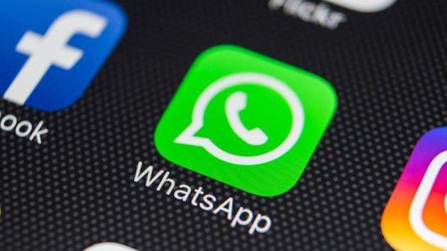 WhatsApp dark mode for iOS inches closer to its launch.