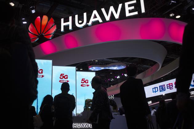 According to its five-year plan, Huawei plans to develop two million ICT professionals and continuously update its school-enterprise cooperation solutions in cutting-edge technologies, such as 5G and Artificial Intelligence (AI).