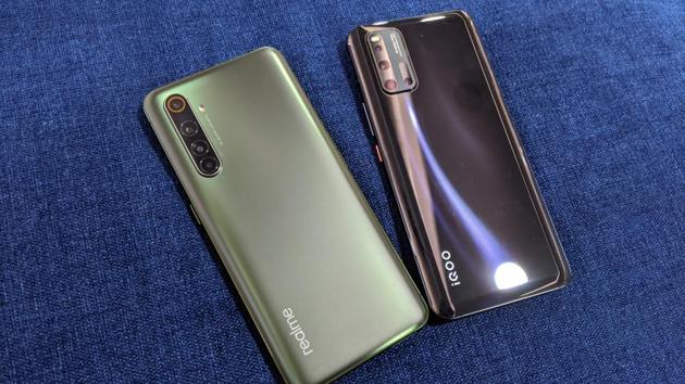 India is nowhere close to getting 5G connectivity but that is not hindering smartphone companies from racing towards trying to become the first to launch 5G devices in the country. We have two devices launched back-to-back - the Realme X50 Pro and the iQOO 3 5G. Who wins the specs face-off?