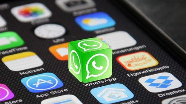 WhatsApp has rolled out dark theme to its web-based interface.