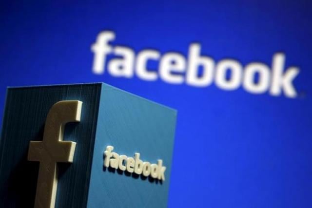 After last month's shooting in San Bernardino, California, Facebook found messages by 29-year-old Tashfeen Malik around the time of the attack that included a pledge of allegiance to the Islamic State's leader, although there were no indications IS had directed the attack After last month's shooting in San Bernardino, California, Facebook found messages by 29-year-old Tashfeen Malik around the time of the attack that included a pledge of allegiance to the Islamic State's leader, although there were no indications IS had directed the attack
